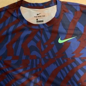 Nike Men’s Shirt Dri-fit Size L Blue/purple  zebra